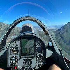 Flugwegposition um 14:42:35: Aufgenommen in der Nähe von Drakenstein, Südafrika in 1037 Meter